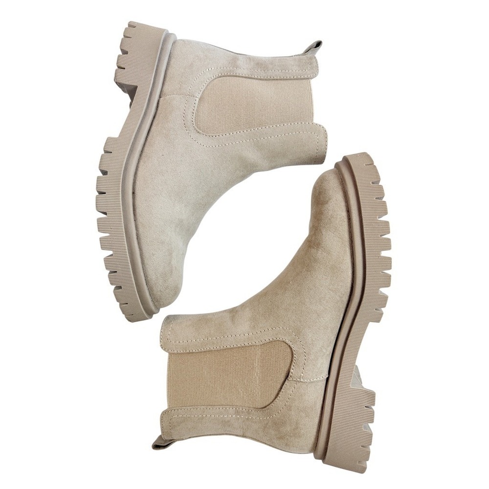 Old Navy‎ Chunky Chelsea Boots Women 7.5 Light Taupe Suede Lug Sole
